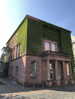 Sitzungssaalgebäude