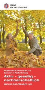  Titelbild, Seniorin und Senior im Herbstwald