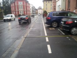 Foto der Hanauer Straße stadtauswärts (von Höhe Kolpingstraße aus gesehen)