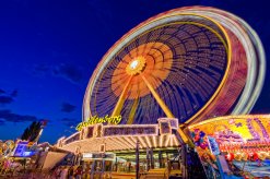 Riesenrad auf dem Volksfest