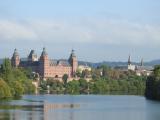 Blick auf das Schloss Johannisburg