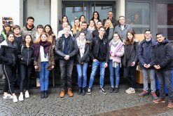 Schülerinnen, Schüler und Lehrkräfte verschiedener Schulen informierten sich über das Projekt