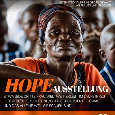Veranstaltungsplakat zur Ausstellung „HOPE“ 