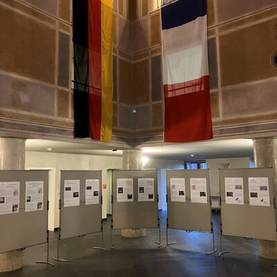 Ausstellung im Rathaus zur deutsch-französischen Geschichte