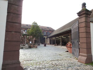Bild vergr&ouml;&szlig;ern: Steinmetzschule