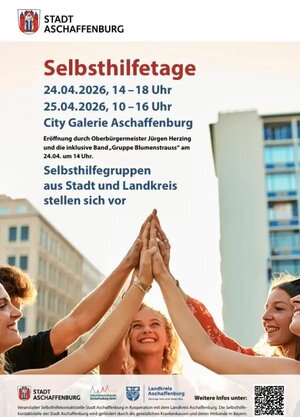 Bild vergr&ouml;&szlig;ern: Plakat Selbthilfetage: junge Menschen halten einen Arm nach oben und berühren sich mit der Handfläche in der Mitte.