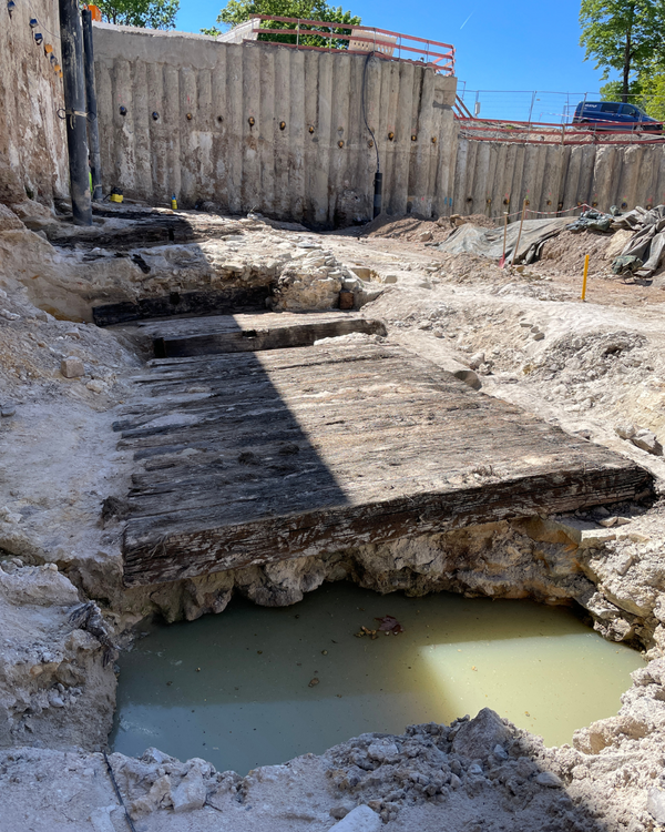 Eisenzeitliches Bauwerk lässt Forschende staunen 